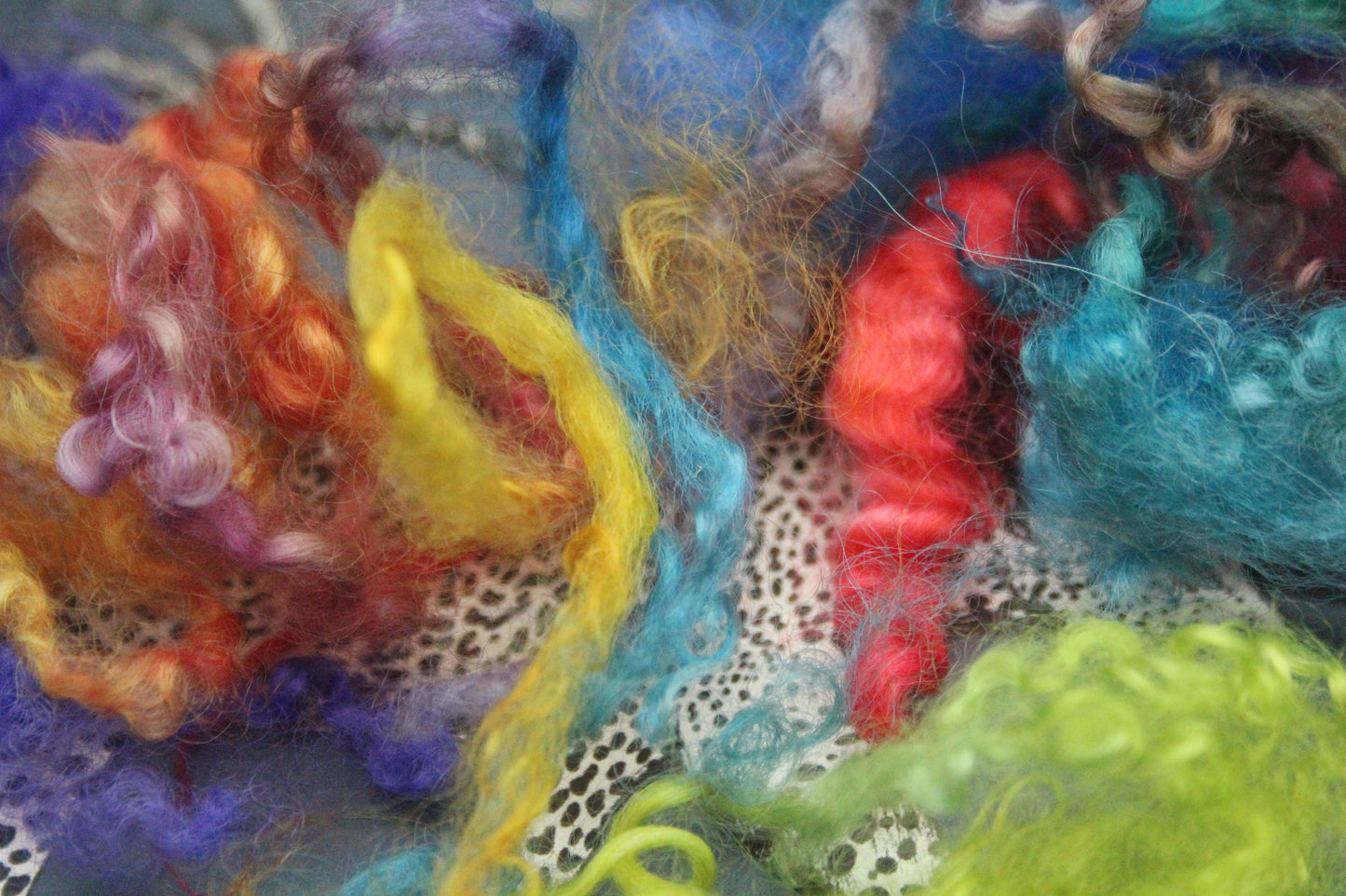 10 Grams Masham Wool Imperfect Locks