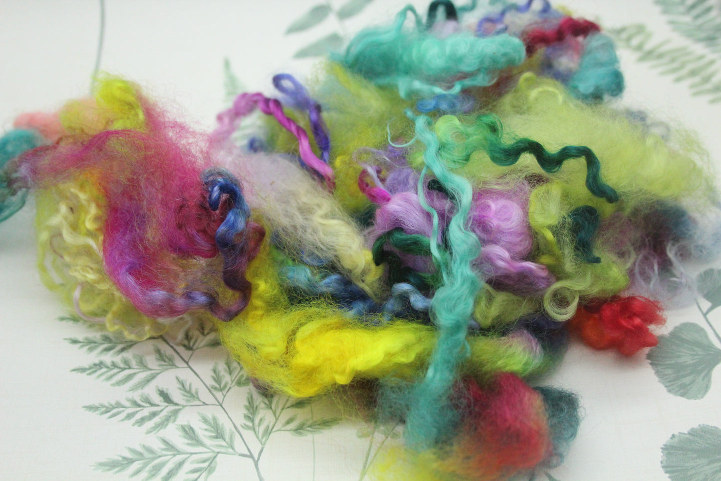 19 Grams Wool Imperfect Locks