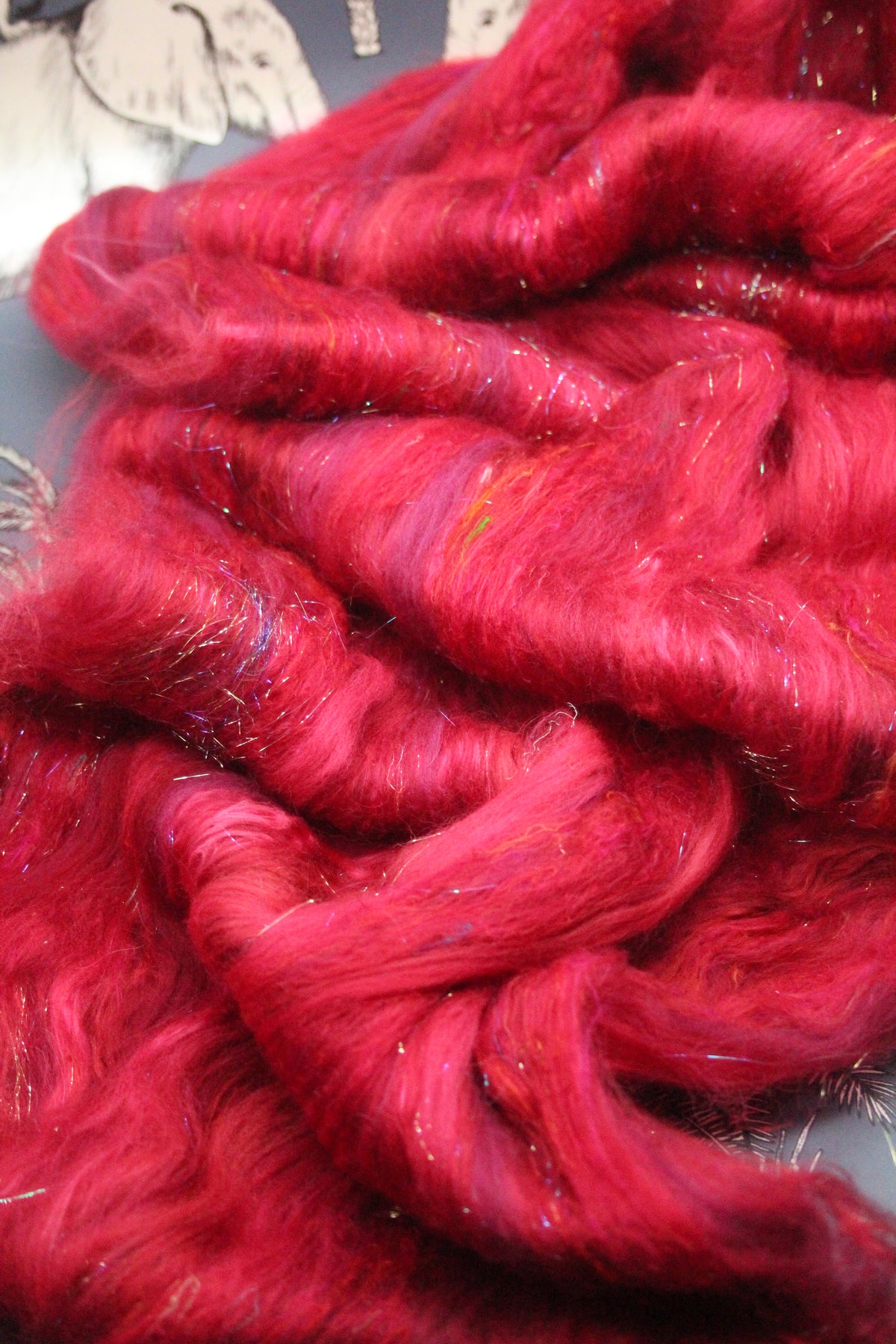 Merino Art Batt - Red - 50 grams 1.7 oz - Wool for felting, spinning and weaving