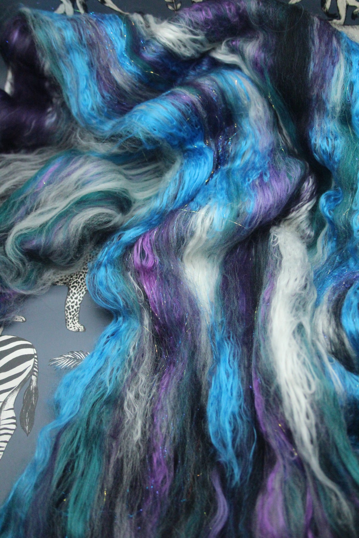 Merino Art Batt - Black White Purple Green - 59 grams 2 oz - Wool for felting, spinning and weaving