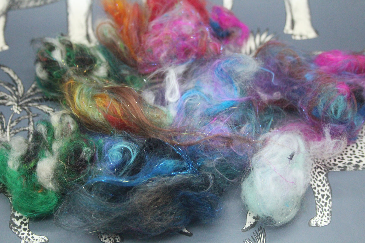 6 Grams of Carding Scraps