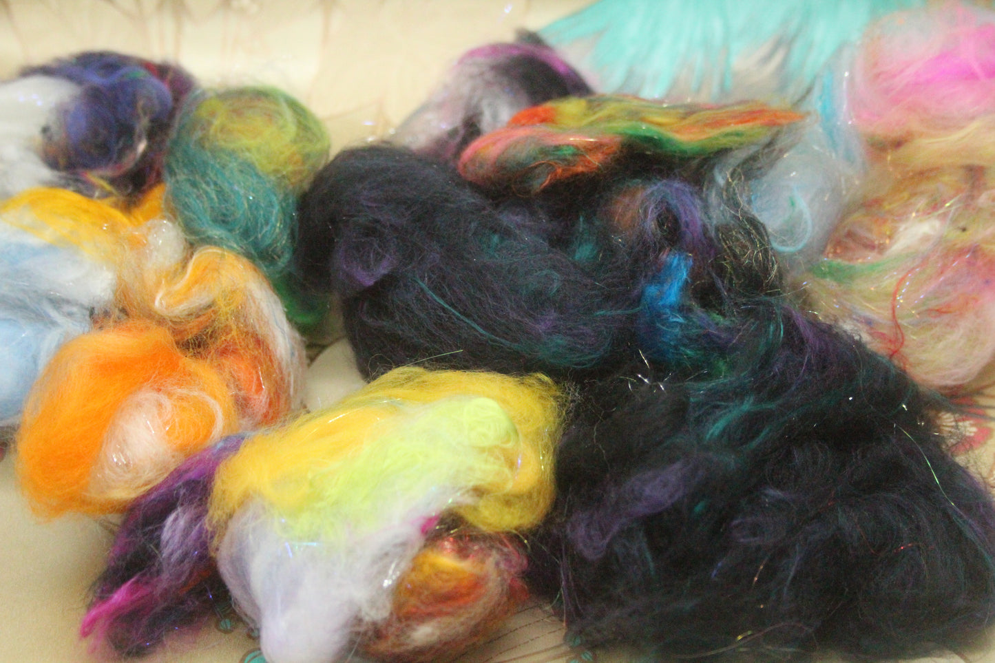 Art Batt - Orange Brown Ultraviolet Turquoise - 150 grams / 5.2 oz + 8g of locks - Wool for felting, spinning and weaving