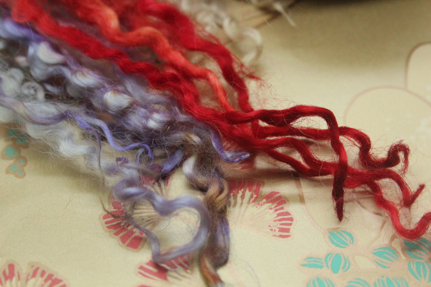 Merino Wool Blend - Orange Purple - 22 grams / 0.7 oz + 8 grams of locks - Fibre for felting, weaving or spinning