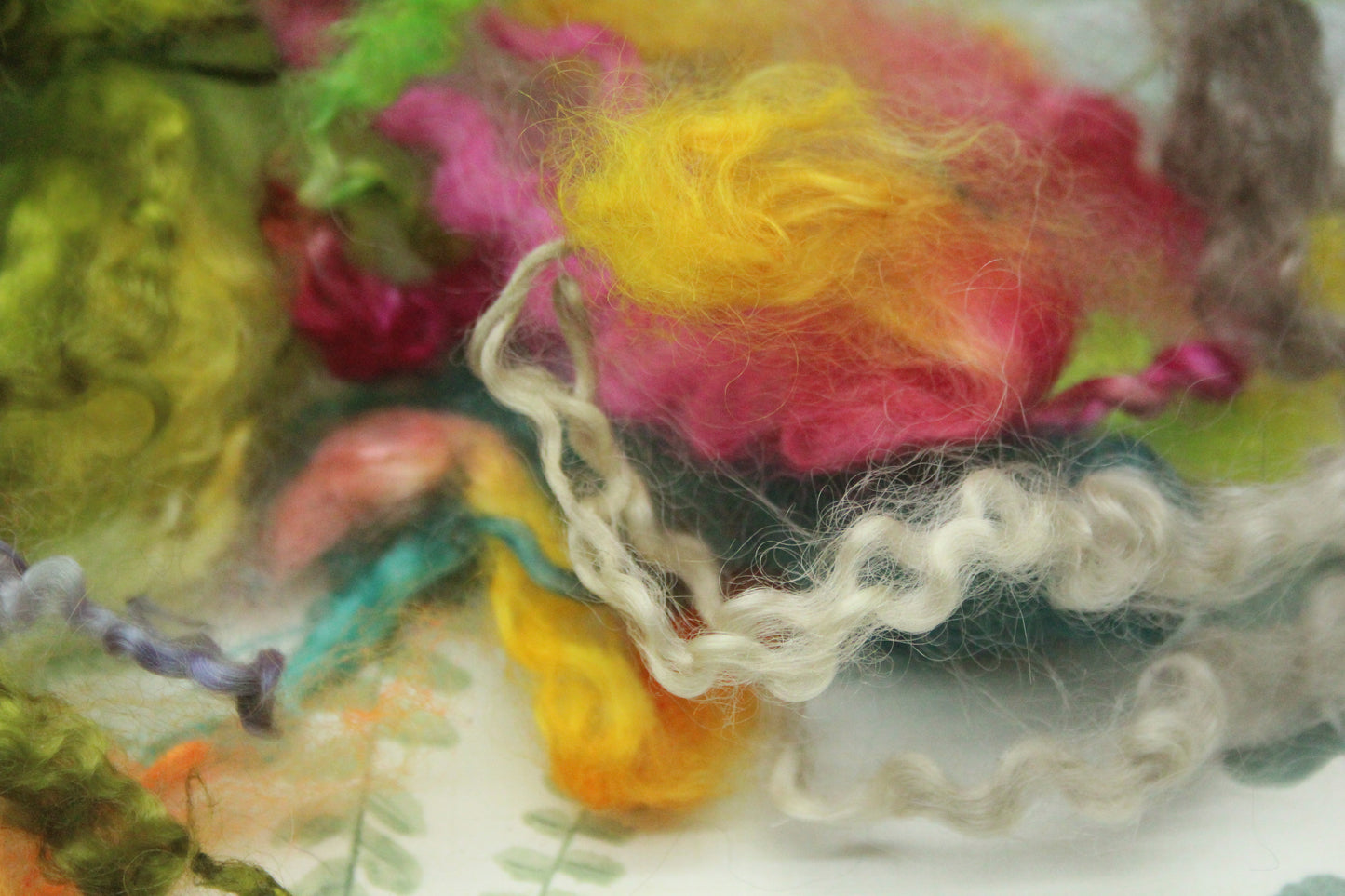 25 Grams Wool Imperfect Locks