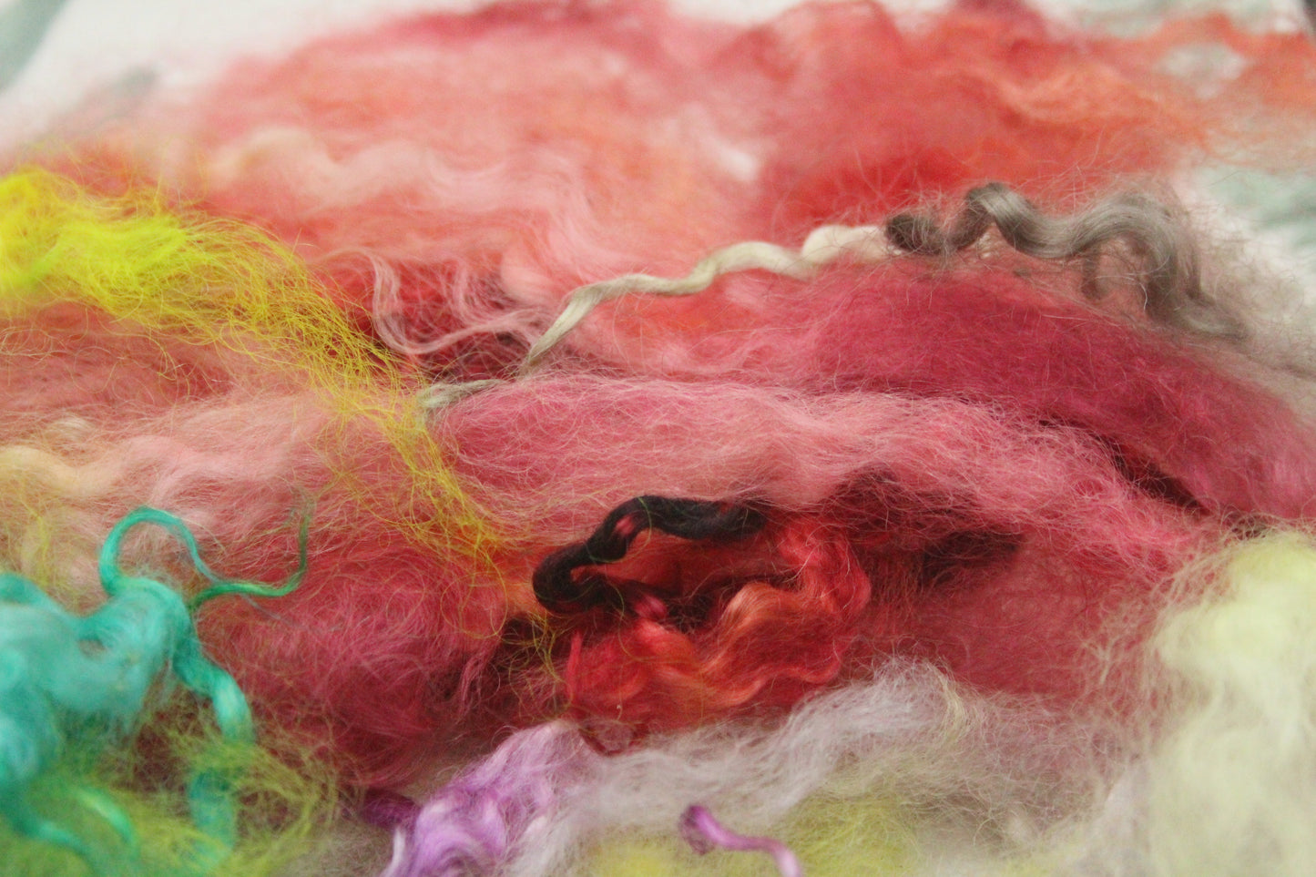 26 Grams Wool Imperfect Locks