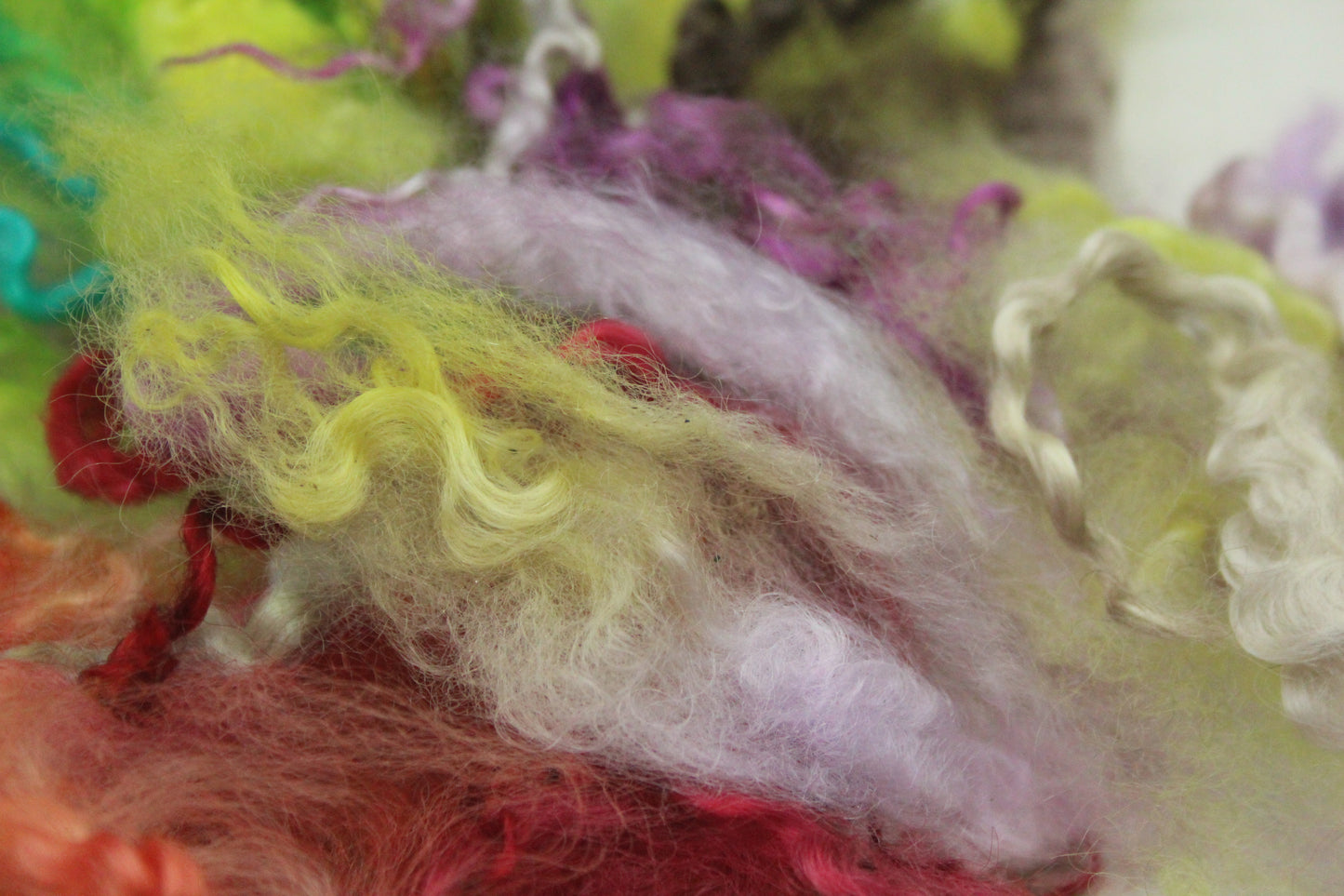 26 Grams Wool Imperfect Locks