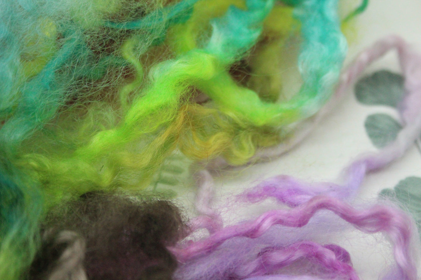 26 Grams Wool Imperfect Locks