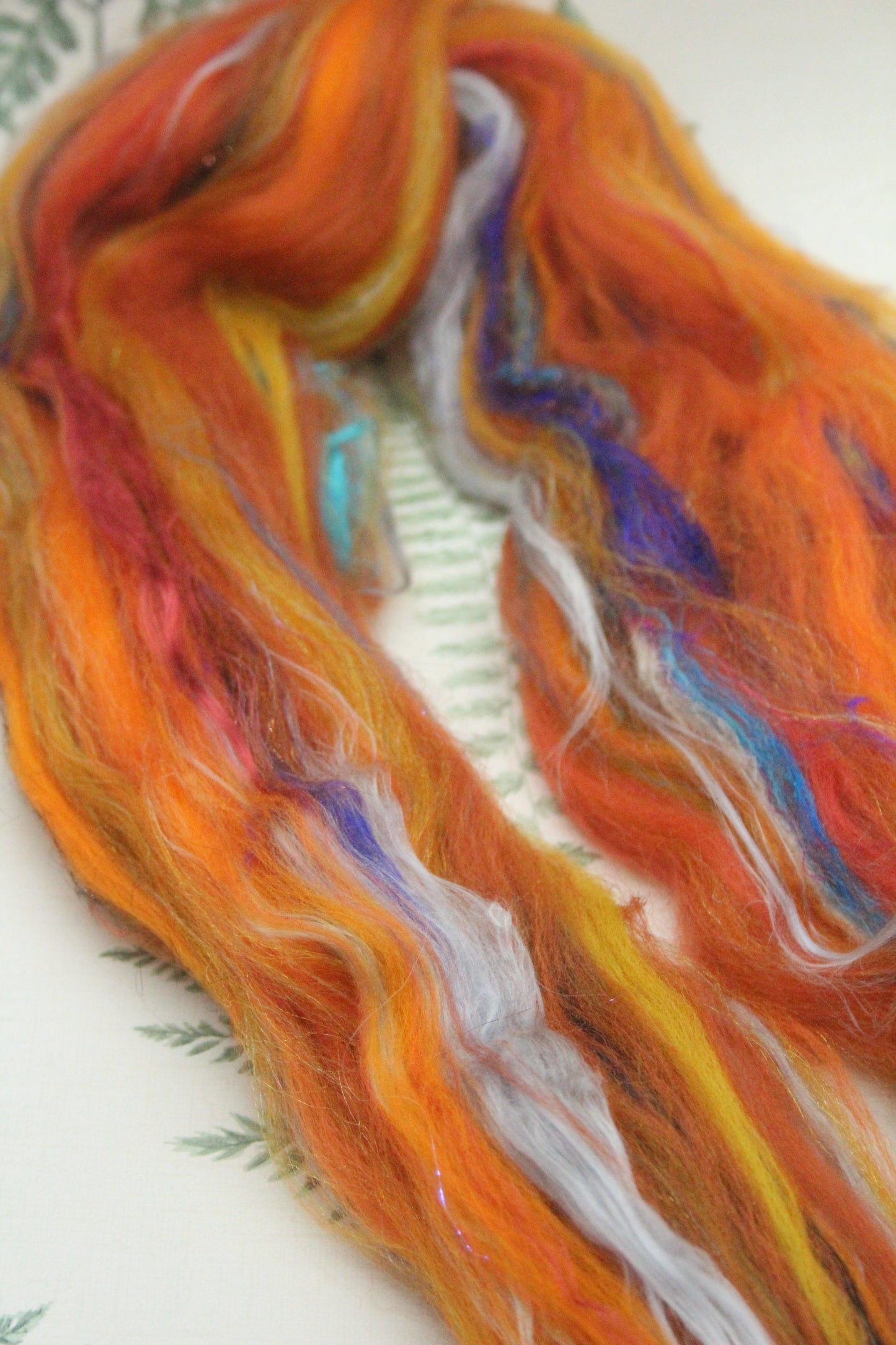 Wool Blend - Red Green Orange Black Purple - 24 grams / 0.8 oz - Fibre for felting, weaving or spinning