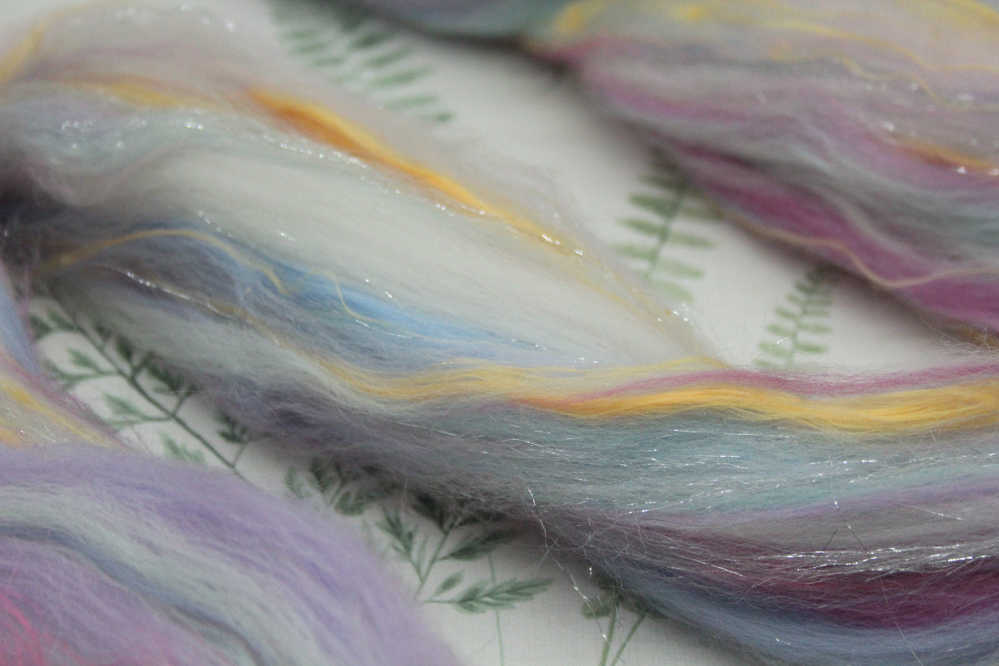 Merino Wool Blend - White Blue Purple Pink - 19 grams / 0.6 oz - Fibre for felting, weaving or spinning