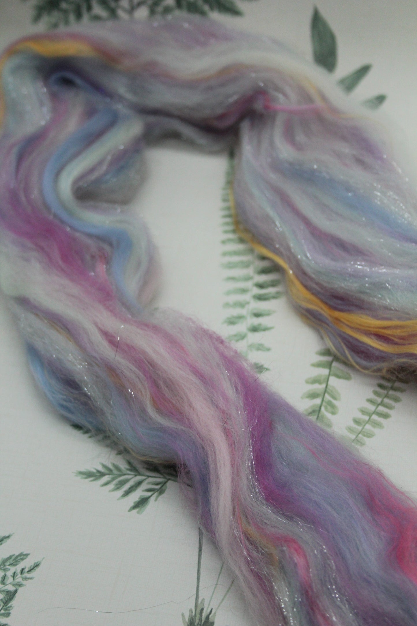 Merino Wool Blend - White Blue Purple Pink - 19 grams / 0.6 oz - Fibre for felting, weaving or spinning