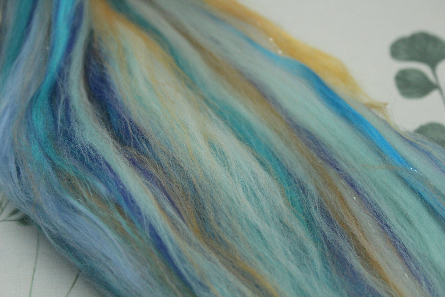 Merino Wool Blend - Orange Blue - 20 grams / 0.7 oz - Fibre for felting, weaving or spinning