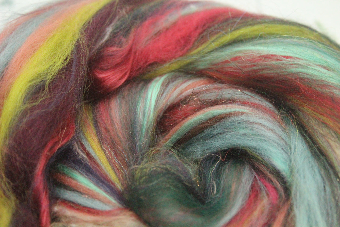 Wool Blend - Orange Brown - 25 grams / 0.8 oz - Fibre for felting, weaving or spinning