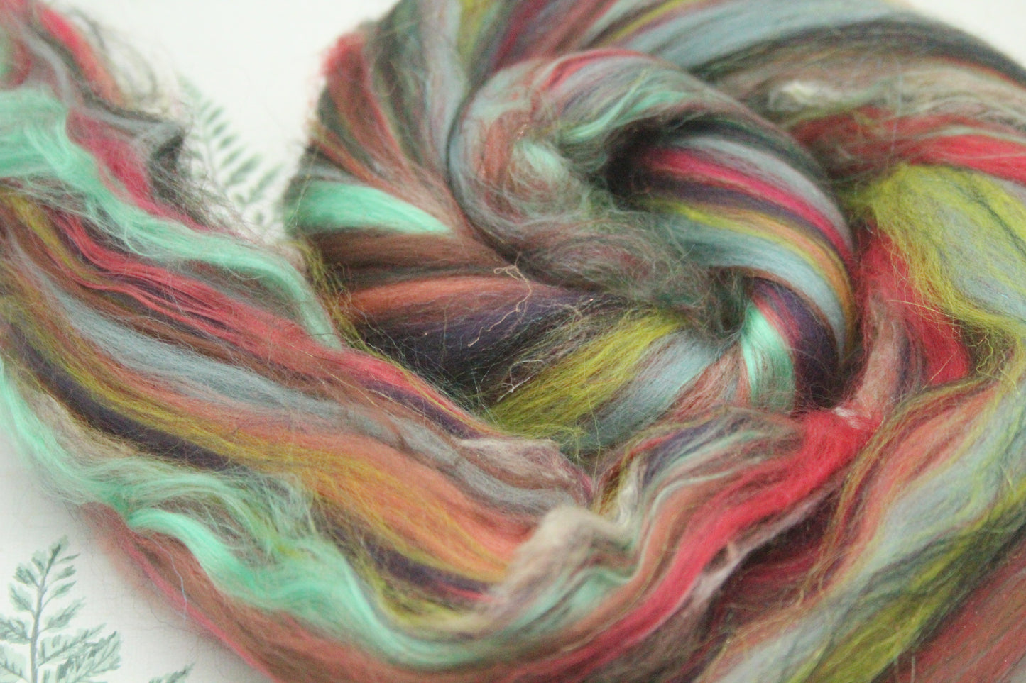 Wool Blend - Orange Brown - 25 grams / 0.8 oz - Fibre for felting, weaving or spinning