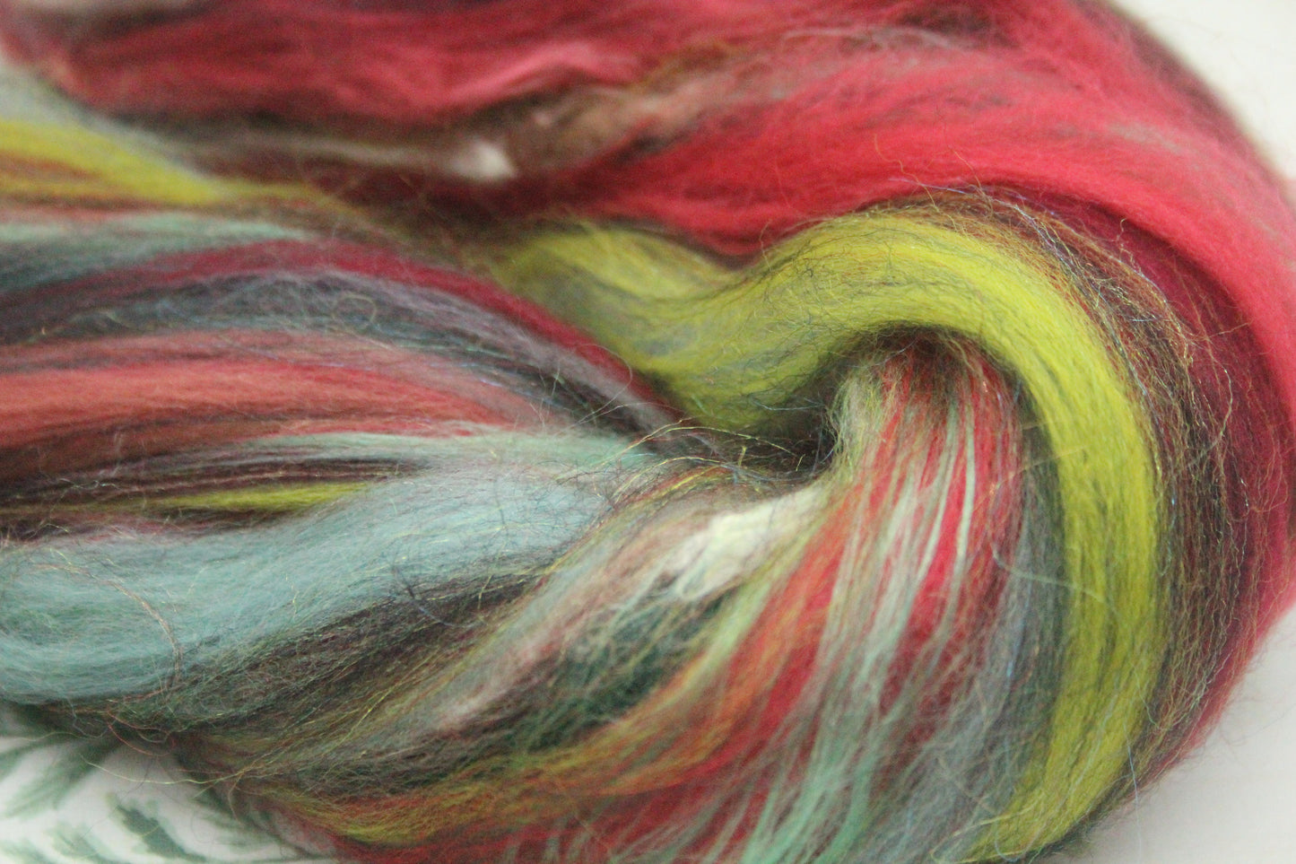 Wool Blend - Orange Brown - 25 grams / 0.8 oz - Fibre for felting, weaving or spinning