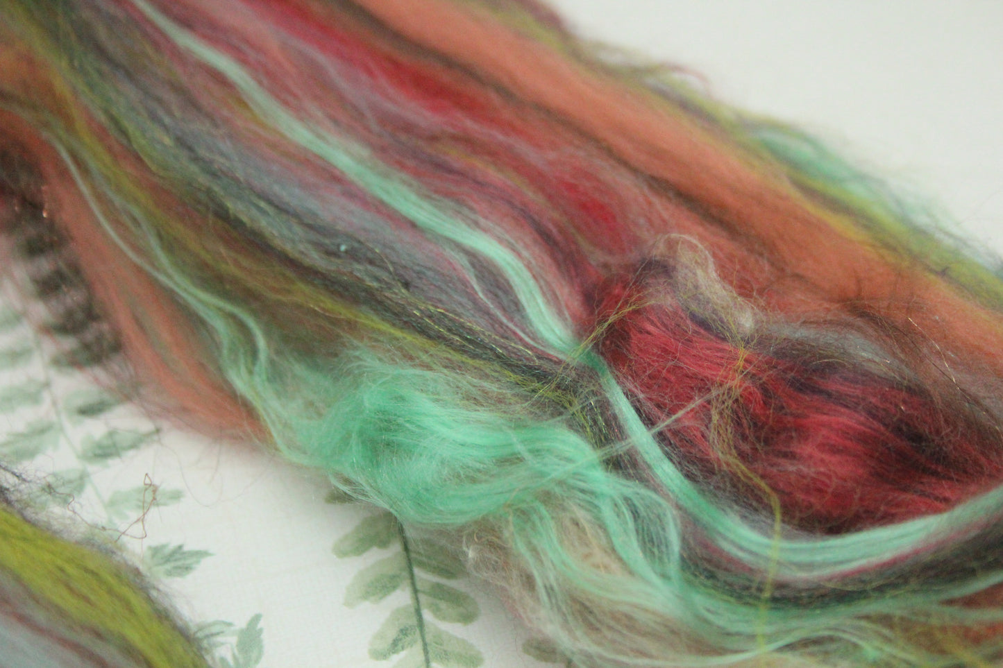 Wool Blend - Orange Brown - 25 grams / 0.8 oz - Fibre for felting, weaving or spinning