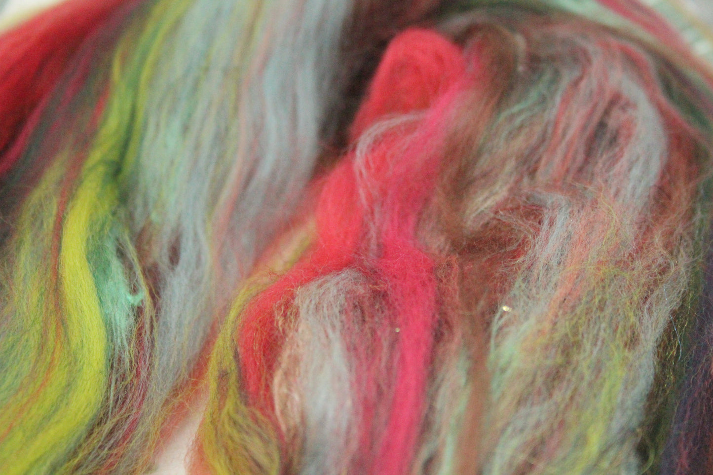 Wool Blend - Orange Yellow Peach - 21 grams / 0.7 oz - Fibre for felting, weaving or spinning