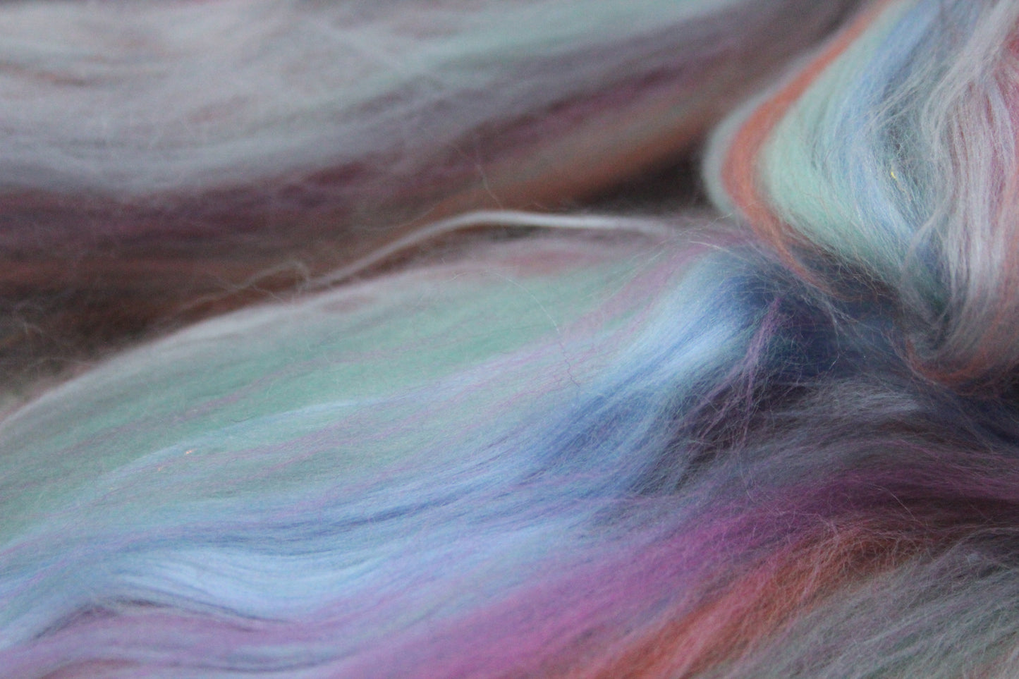 Wool Blend - Orange Yellow Peach - 23 grams / 0.8 oz - Fibre for felting, weaving or spinning