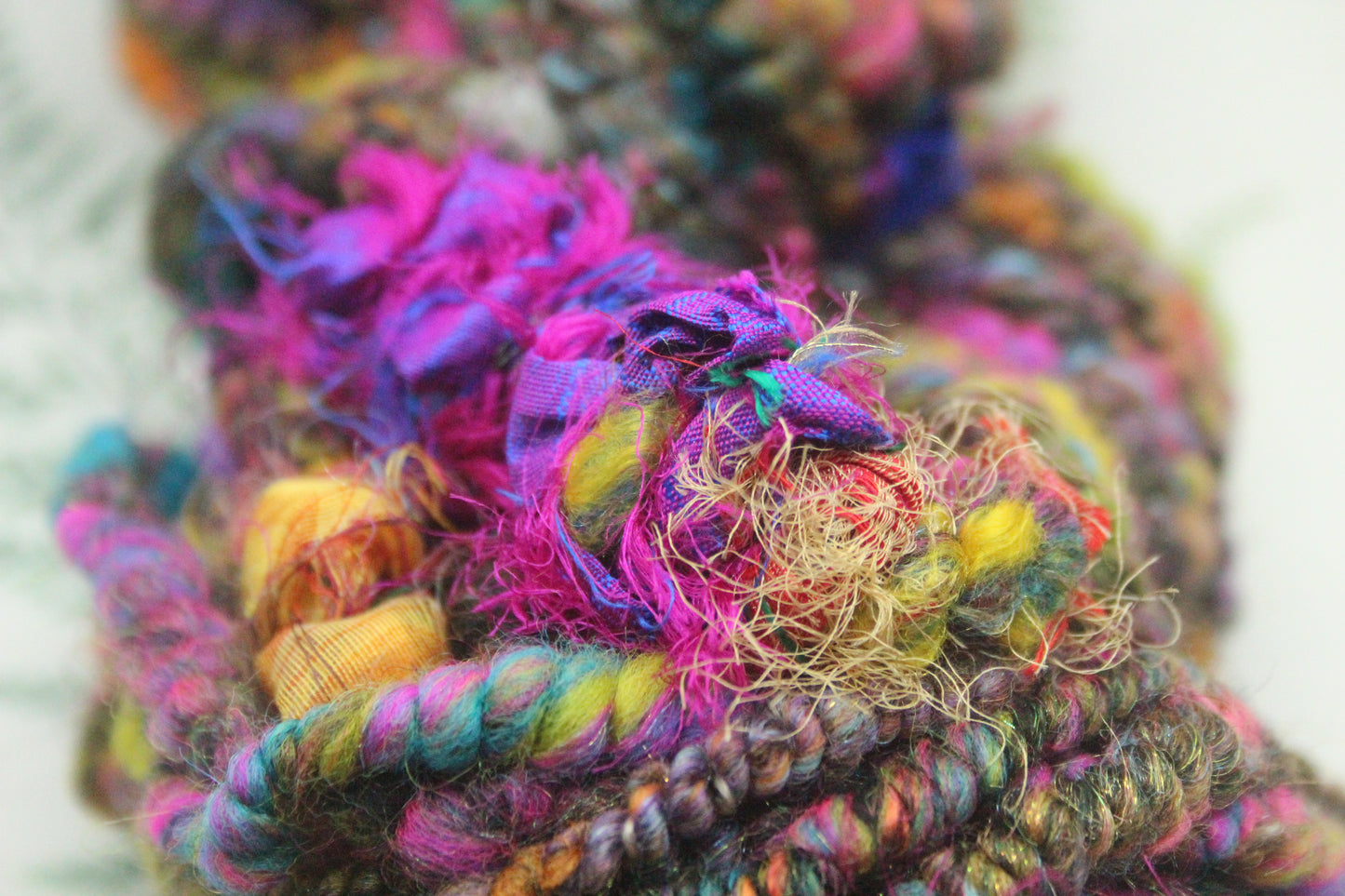 Art Batt - Blue - 177 grams / 6.2 oz - Wool for felting, spinning and weaving