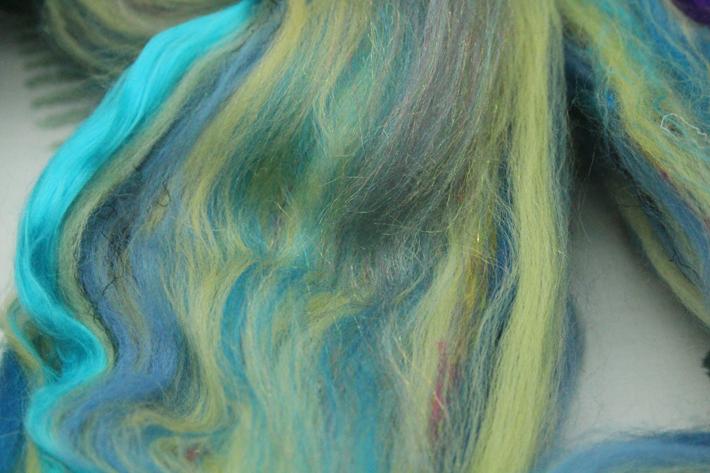 Merino Wool Blend - Blue Yellow - 67 grams / 2.3 oz - Fibre for felting, weaving or spinning