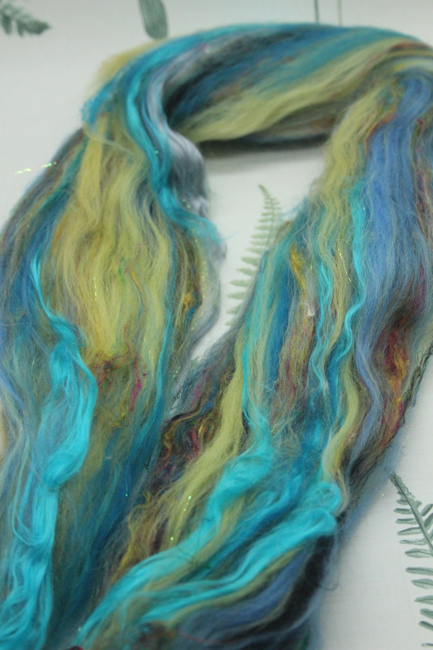 Art Batt - Pink Blue Purple - 164 grams / 5.7 oz - Wool for felting, spinning and weaving