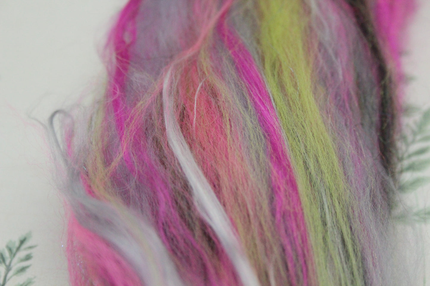 Art Batt - Pink Blue Purple - 164 grams / 5.7 oz - Wool for felting, spinning and weaving