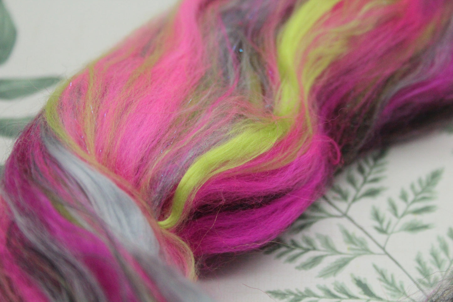 Wool Blend - Green Brown Purple - 29 grams / 1 oz - Fibre for felting, weaving or spinning