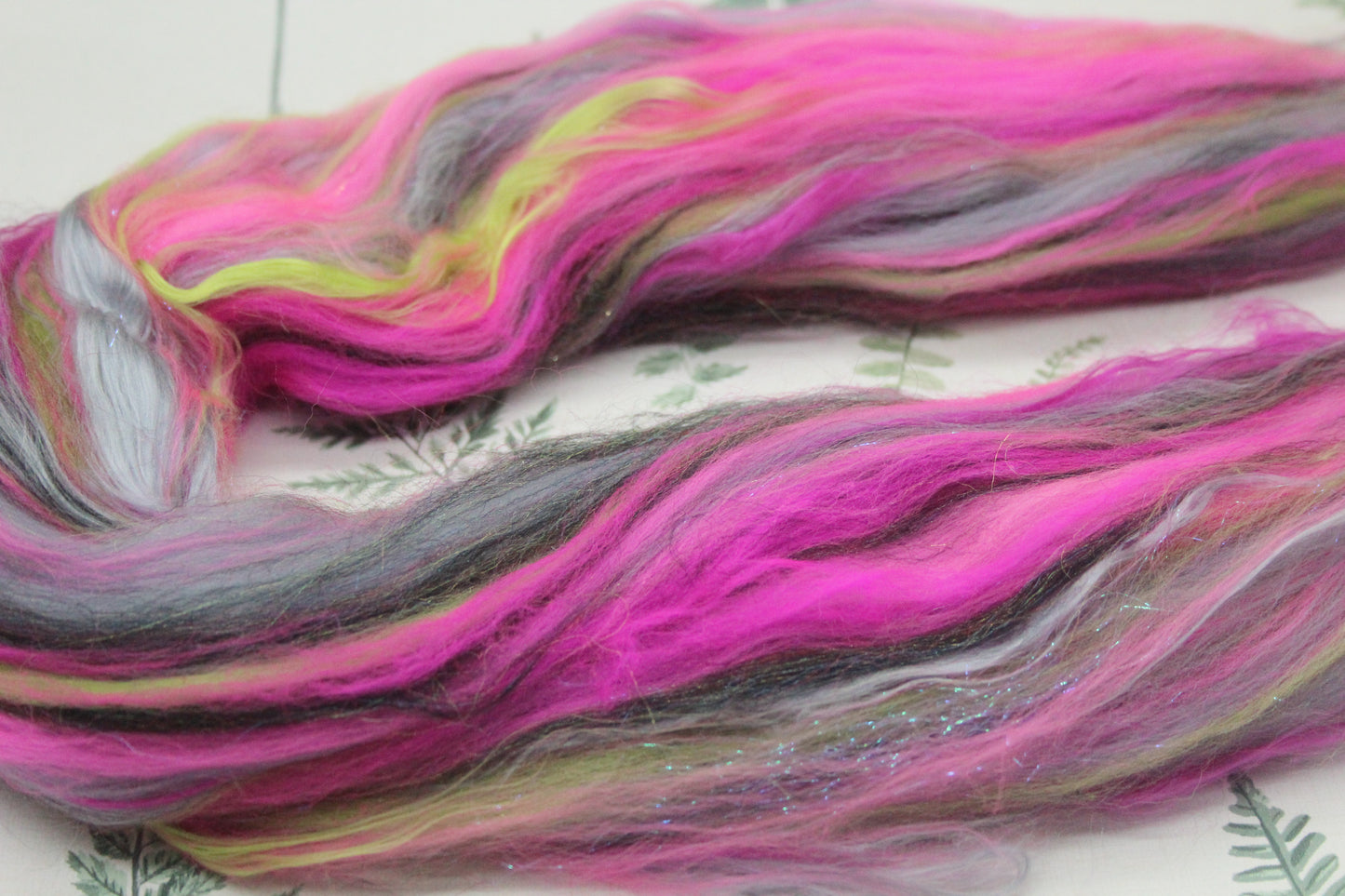 Wool Blend - Green Brown Purple - 29 grams / 1 oz - Fibre for felting, weaving or spinning