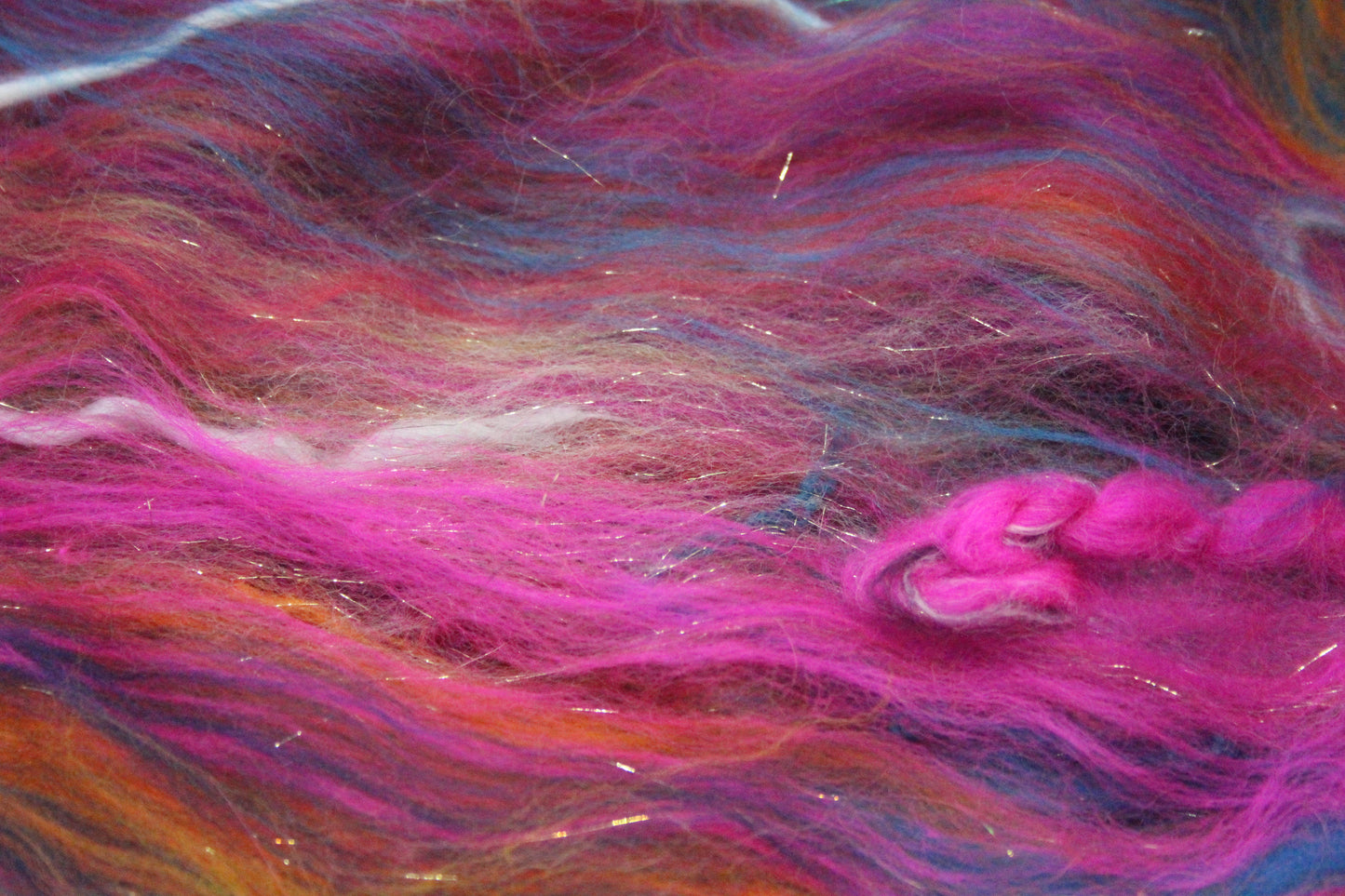 Merino Wool Blend - Red Pink Orange Blue Green + Scrap Yarns - 60 grams / 2.1 oz - Fibre for felting, spinning and weaving