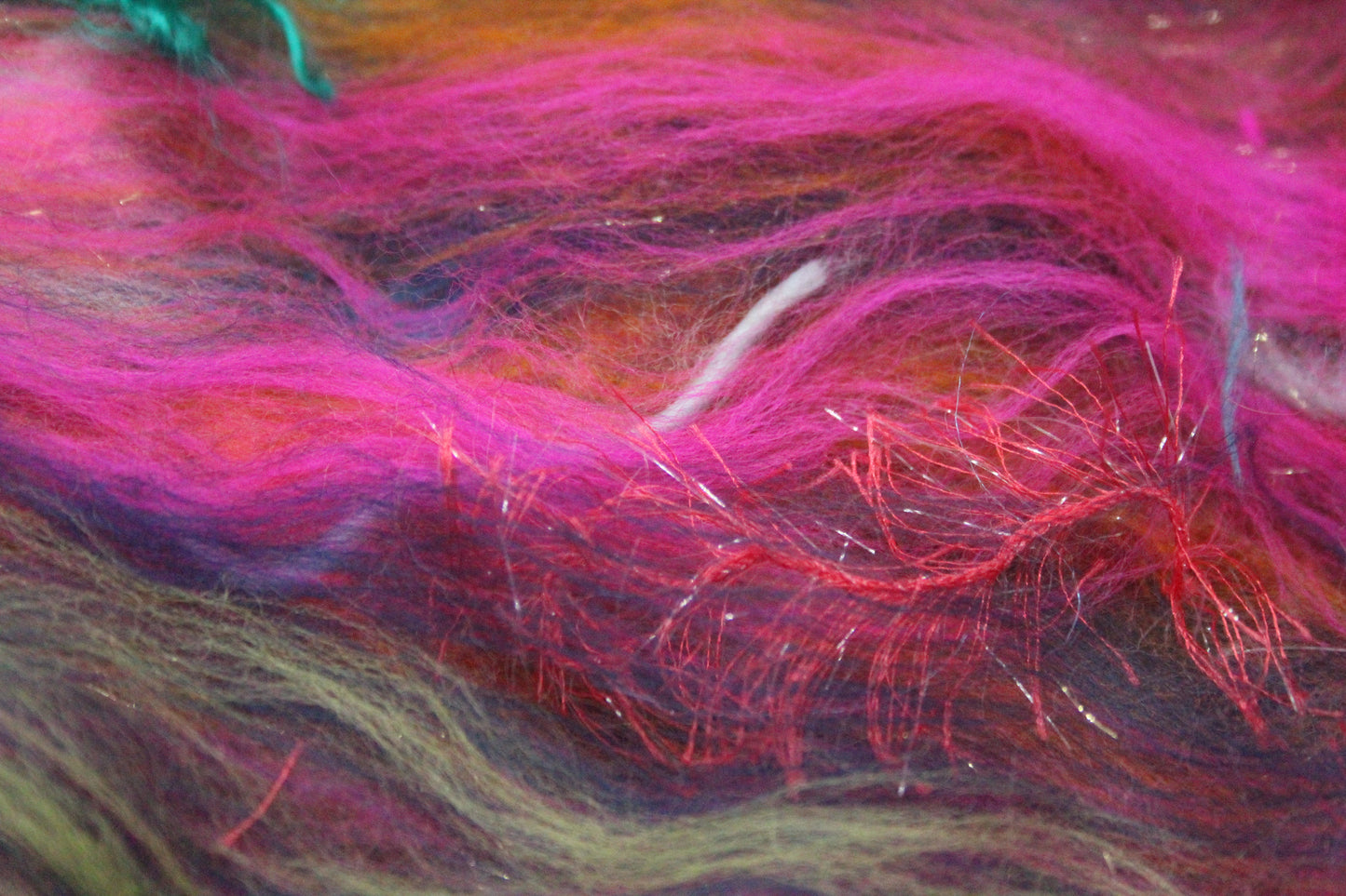Merino Wool Blend - Red Pink Orange Blue Green + Scrap Yarns - 60 grams / 2.1 oz - Fibre for felting, spinning and weaving