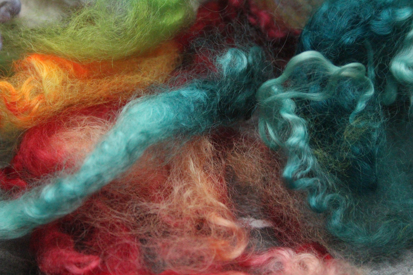 31 Grams Wool Imperfect Locks