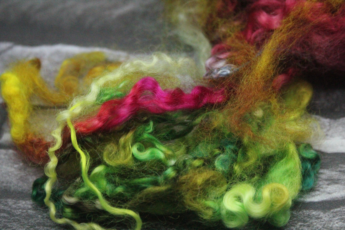31 Grams Wool Imperfect Locks