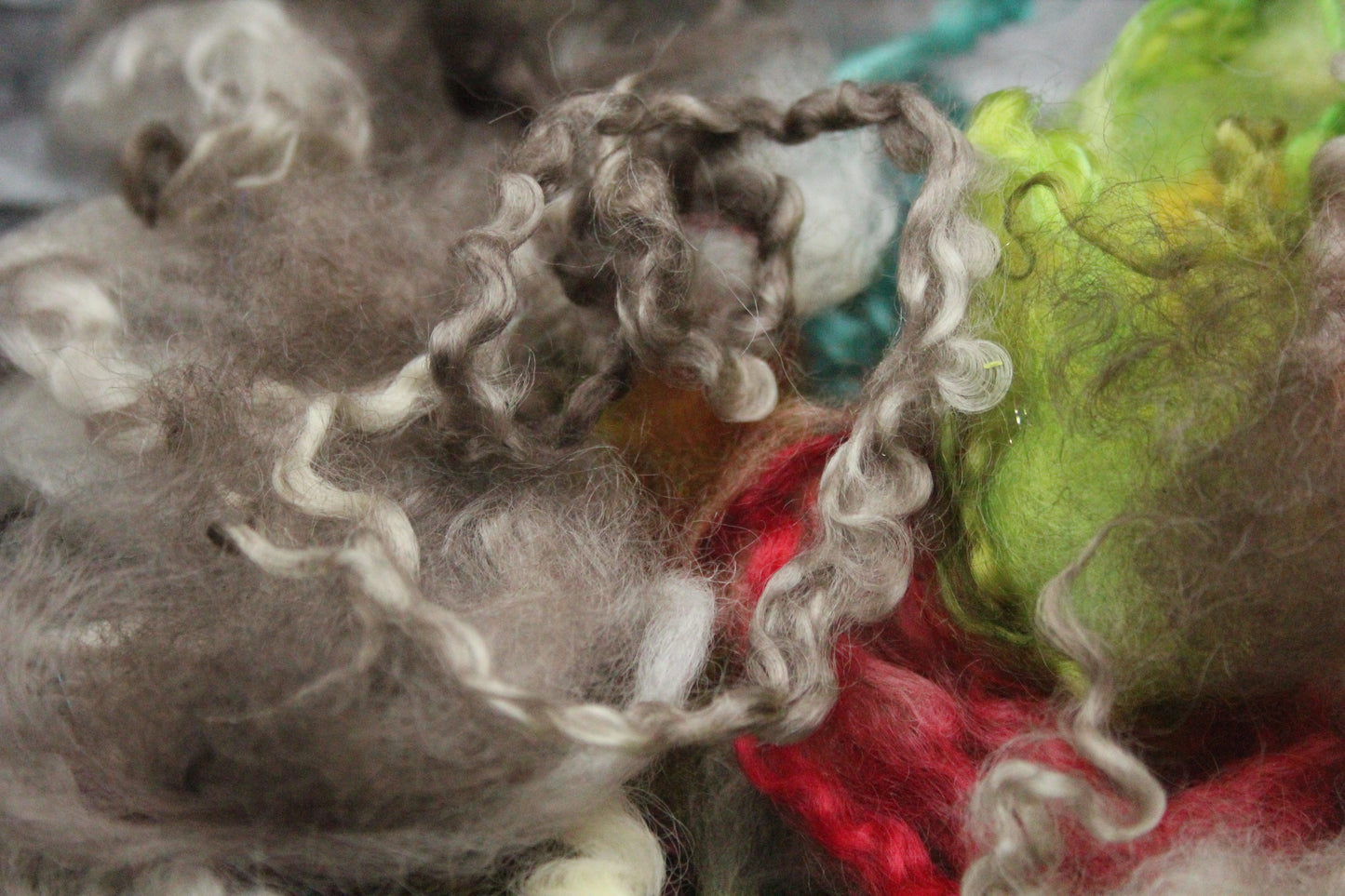 31 Grams Wool Imperfect Locks
