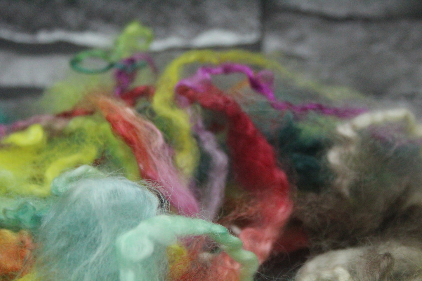 28 Grams Wool Imperfect Locks