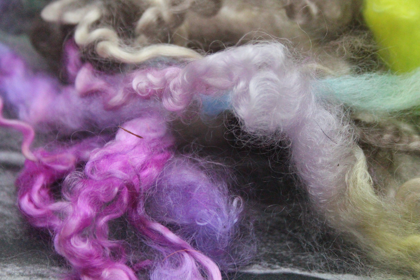 51 Grams Wool Imperfect Locks
