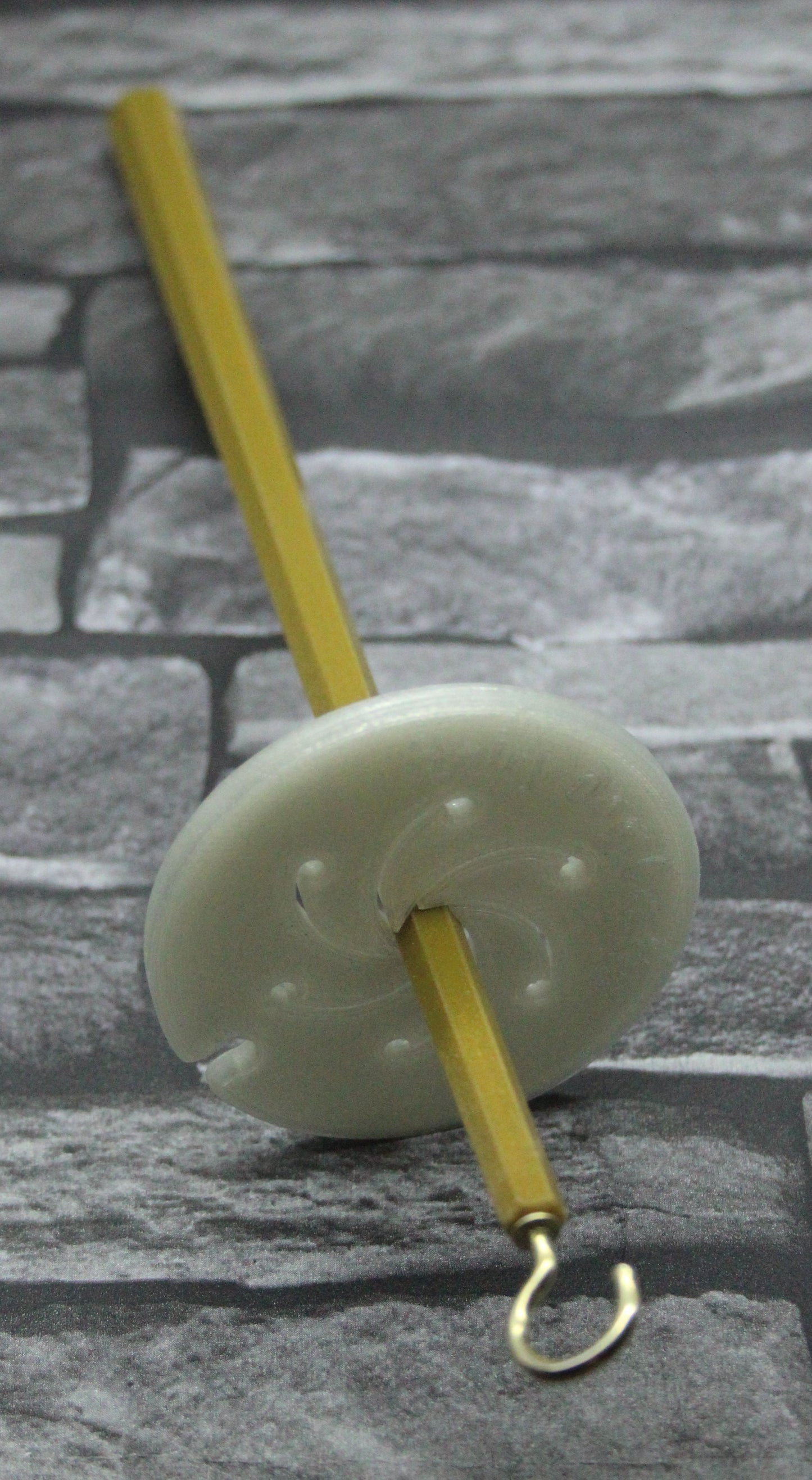 Top Whorl Spindle - (Imperfect) - Flat Pack - Glittery Gold with a glow in the dark whorl