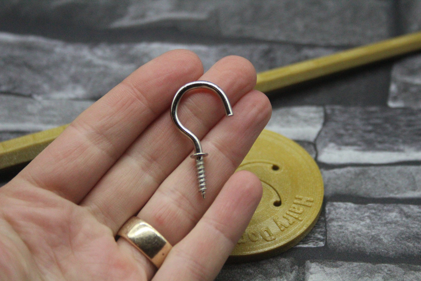 Top Whorl Spindle - (Imperfect) - Flat Pack - Glittery Gold (Bigger, silver hook)
