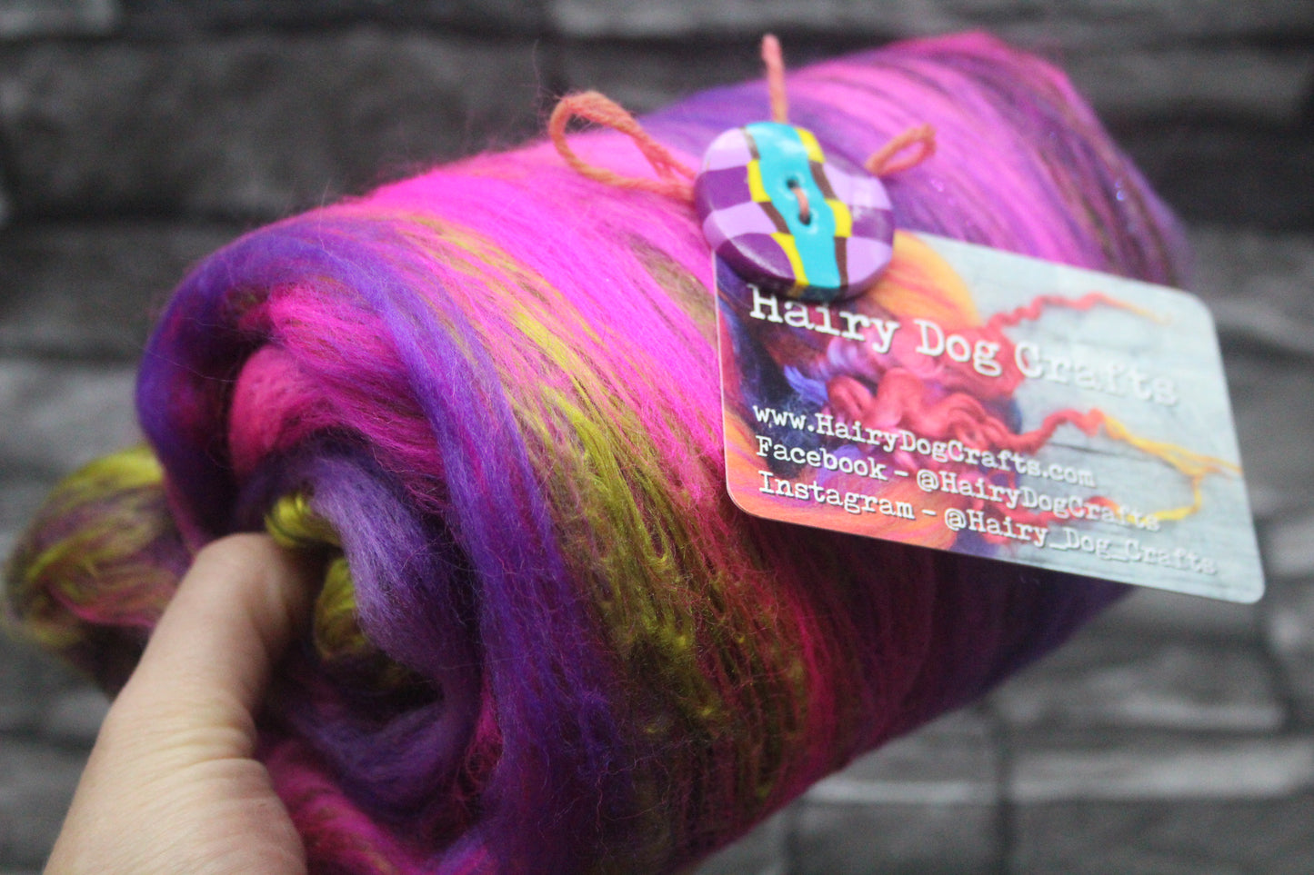 Merino Art Batt - Pink Black Purple - 114 grams 4 oz - Wool for felting, spinning and weaving