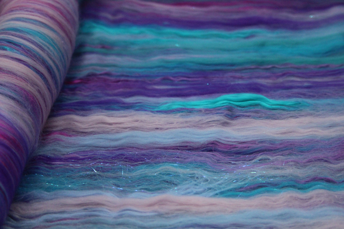 Supersoft Merino Art Batt - Purple Pink Blue - 138 grams 4.8 oz - Wool for felting, spinning and weaving