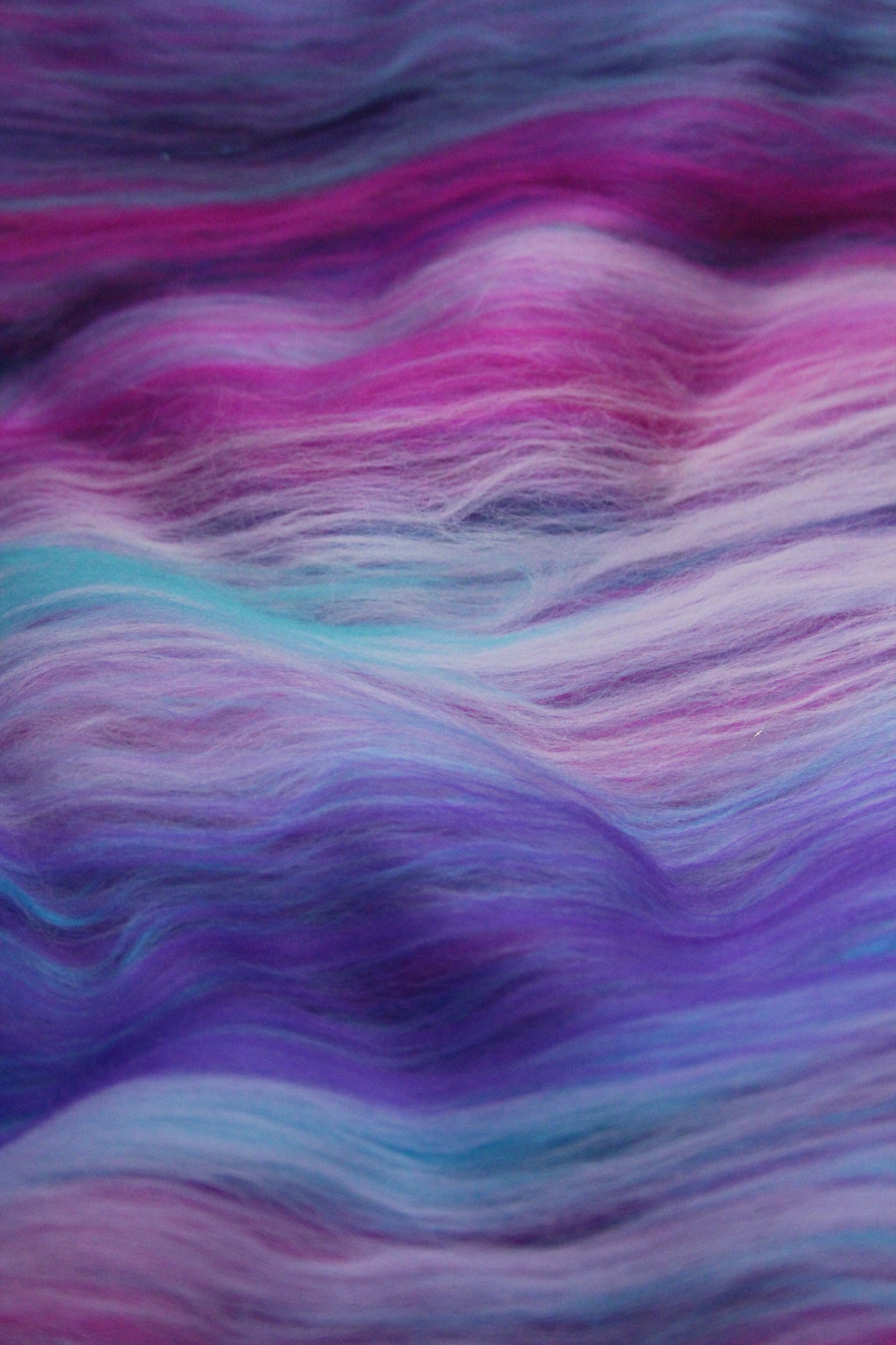 Supersoft Merino Art Batt - Purple Pink Blue - 138 grams 4.8 oz - Wool for felting, spinning and weaving