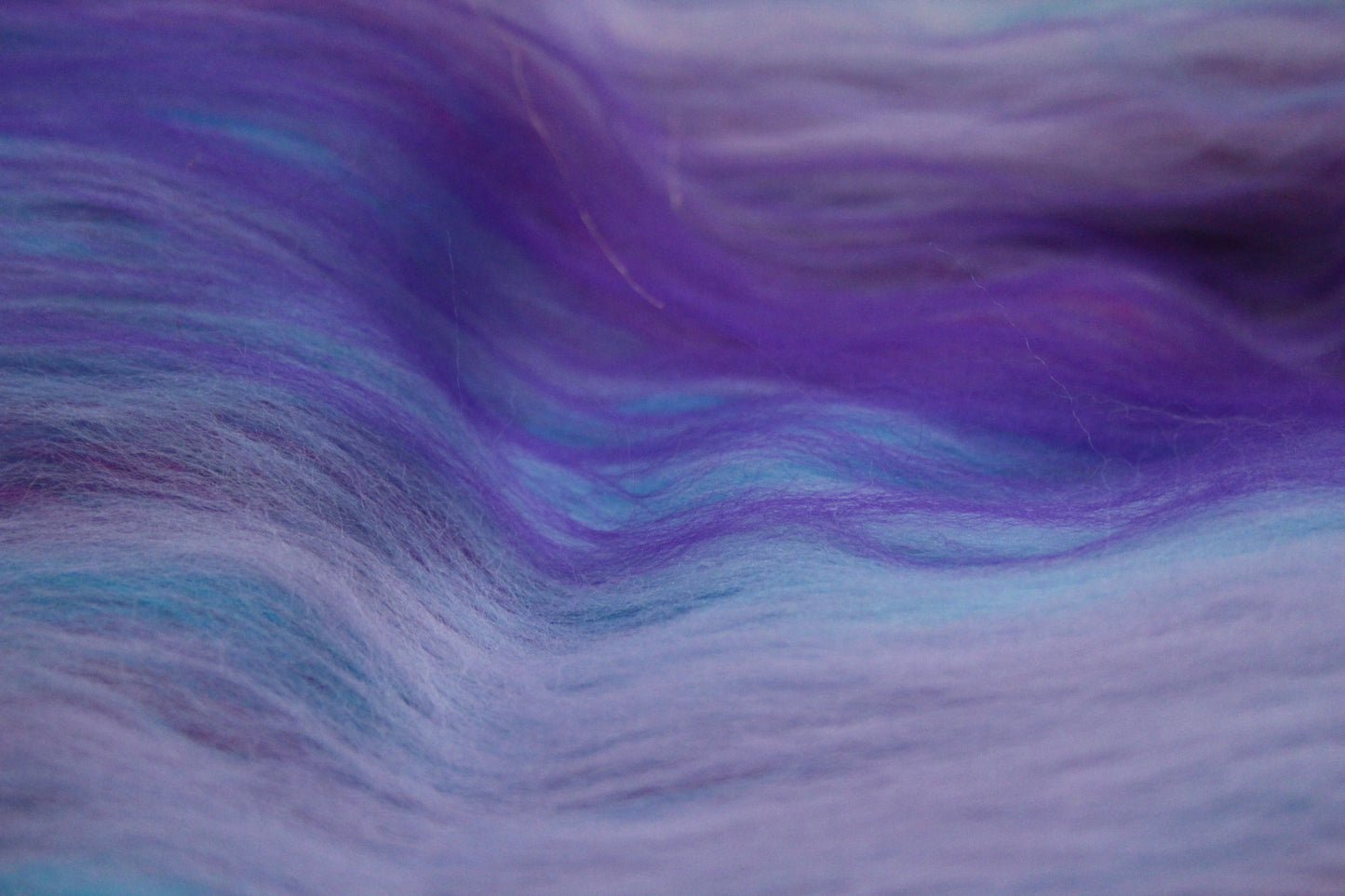 Supersoft Merino Art Batt - Purple Pink Blue - 138 grams 4.8 oz - Wool for felting, spinning and weaving