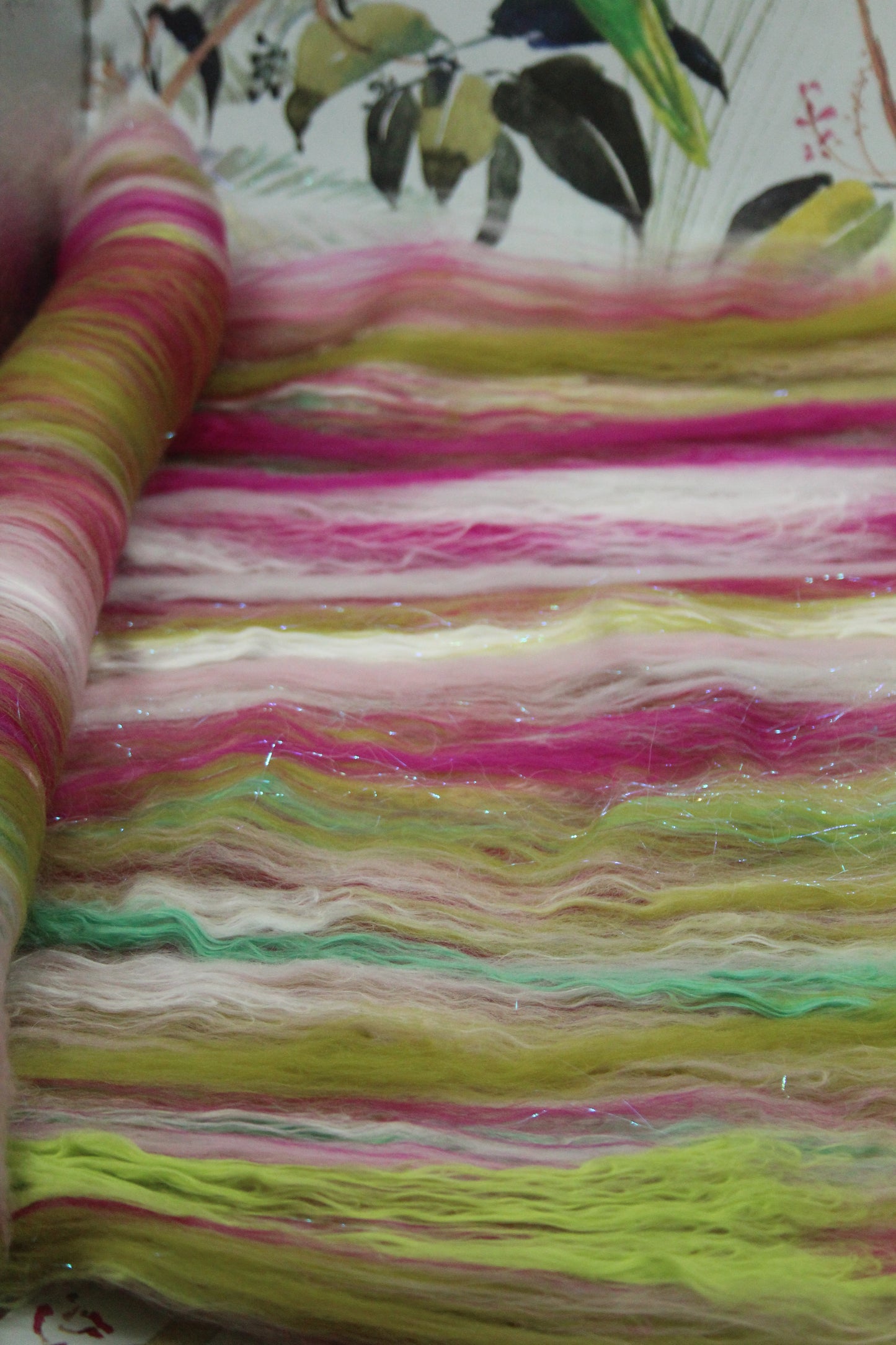Supersoft Merino Art Batt - Pink Green - 66 grams 2.3 oz - Wool for felting, spinning and weaving