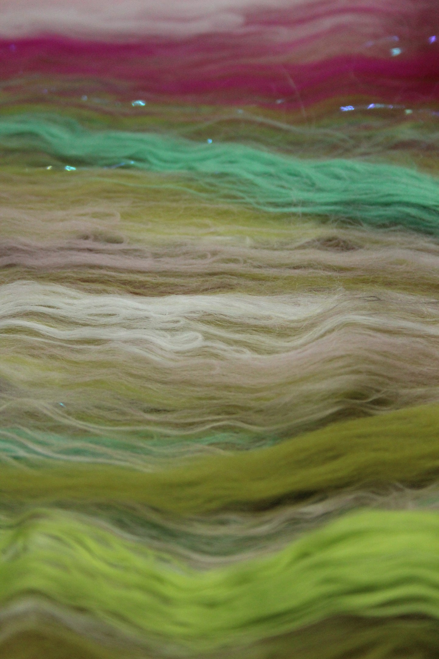 Supersoft Merino Art Batt - Pink Green - 66 grams 2.3 oz - Wool for felting, spinning and weaving
