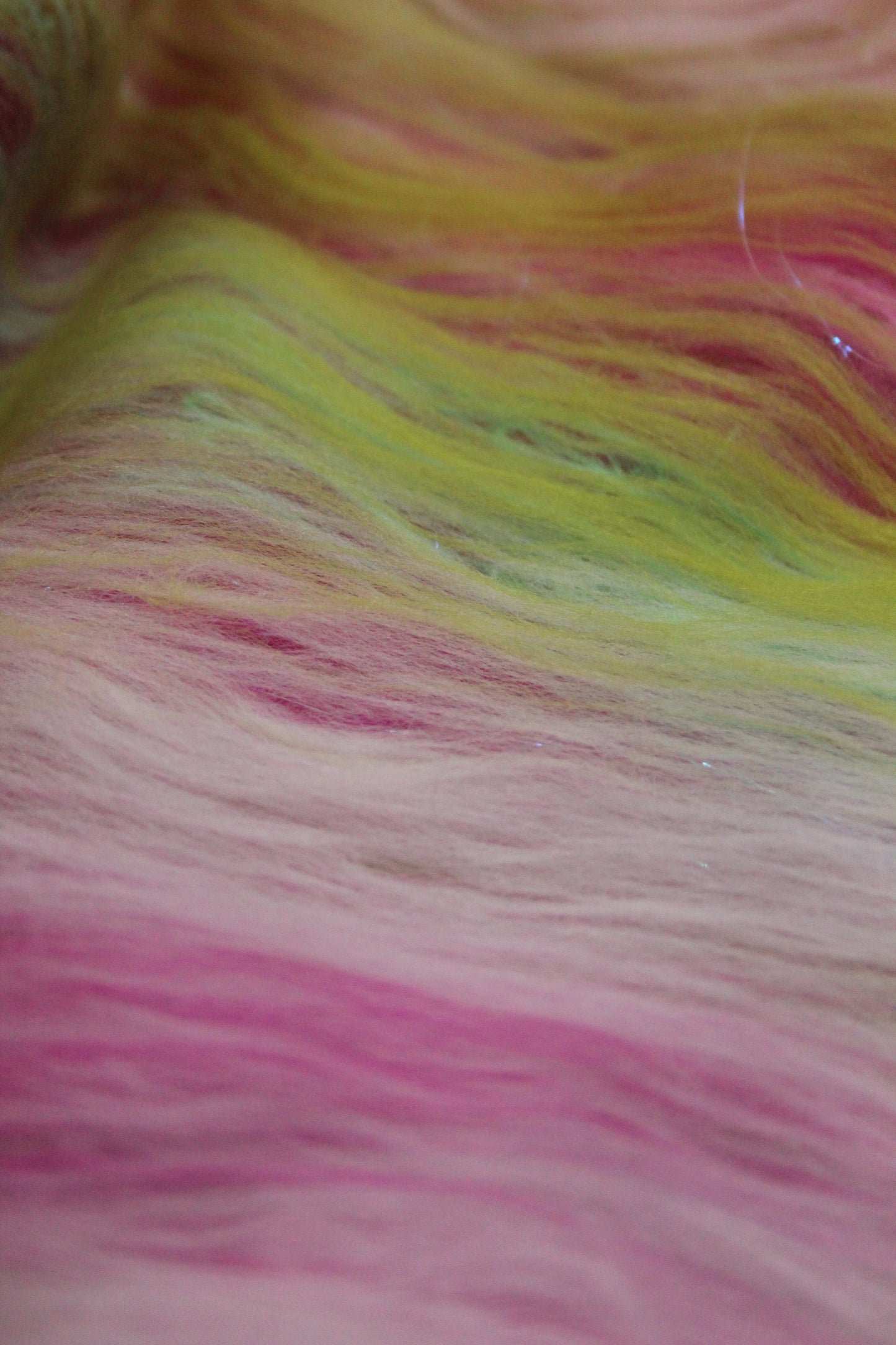 Supersoft Merino Art Batt - Pink Green - 66 grams 2.3 oz - Wool for felting, spinning and weaving