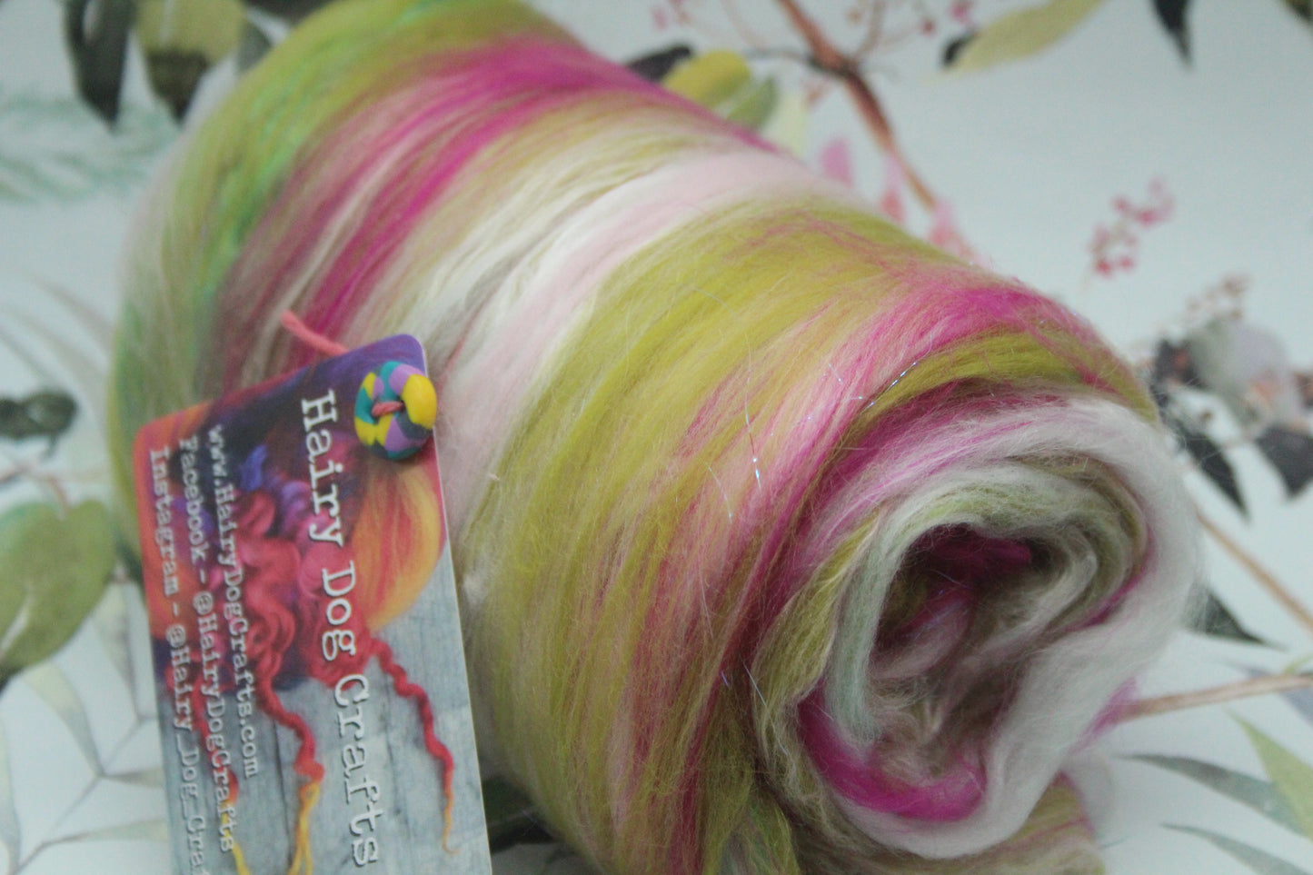 Supersoft Merino Art Batt - Pink Green - 66 grams 2.3 oz - Wool for felting, spinning and weaving
