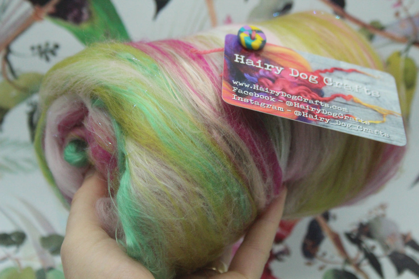 Supersoft Merino Art Batt - Pink Green - 66 grams 2.3 oz - Wool for felting, spinning and weaving