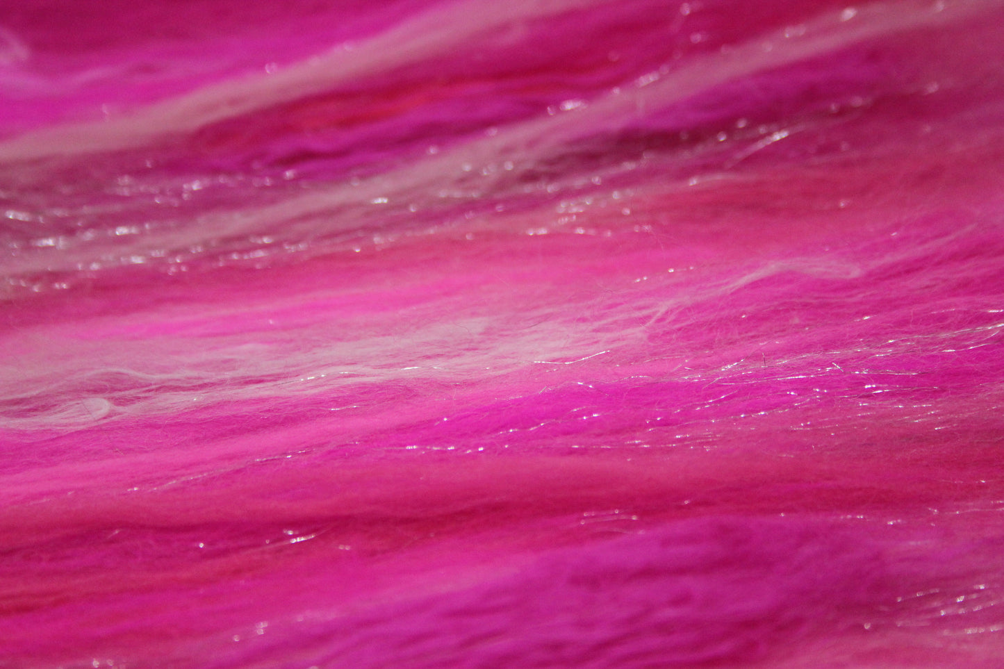 Merino Art Batt - Pink - 86 grams 3 oz - Wool for felting, spinning and weaving