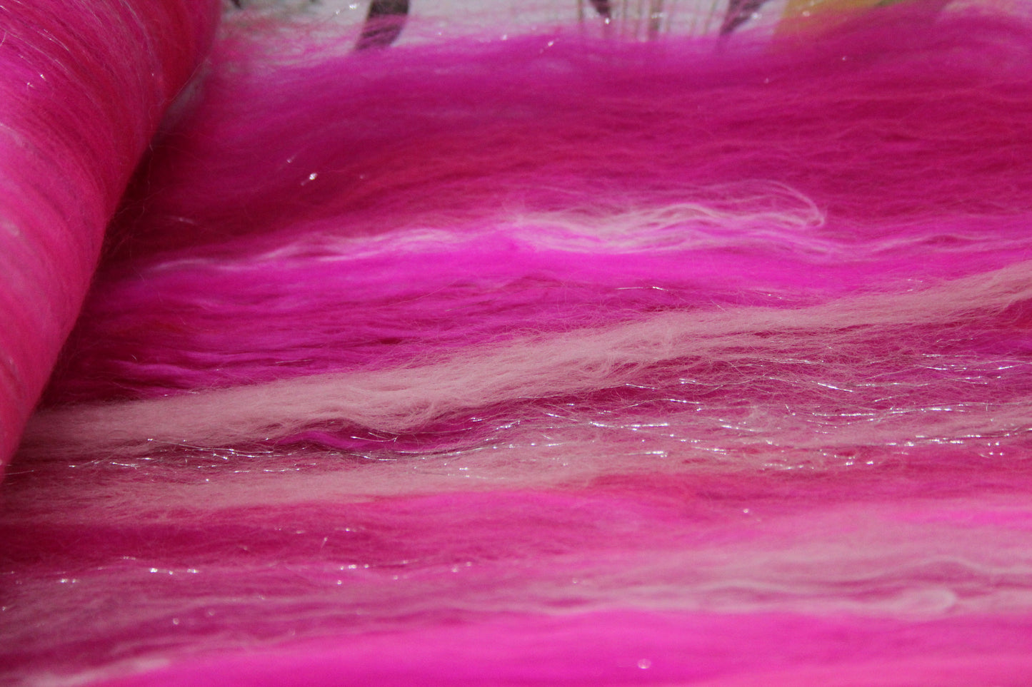 Merino Art Batt - Pink - 86 grams 3 oz - Wool for felting, spinning and weaving