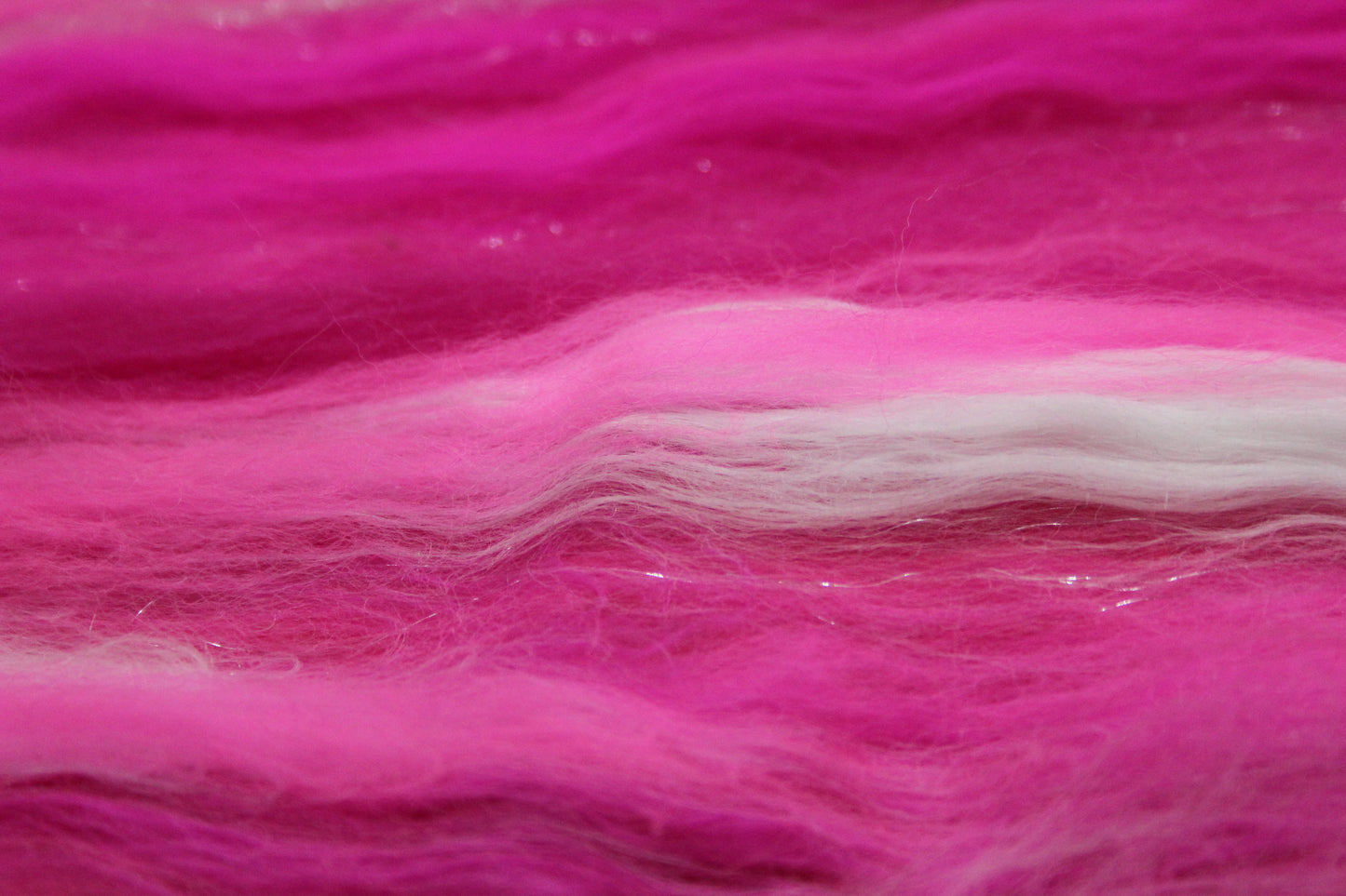 Merino Art Batt - Pink - 86 grams 3 oz - Wool for felting, spinning and weaving