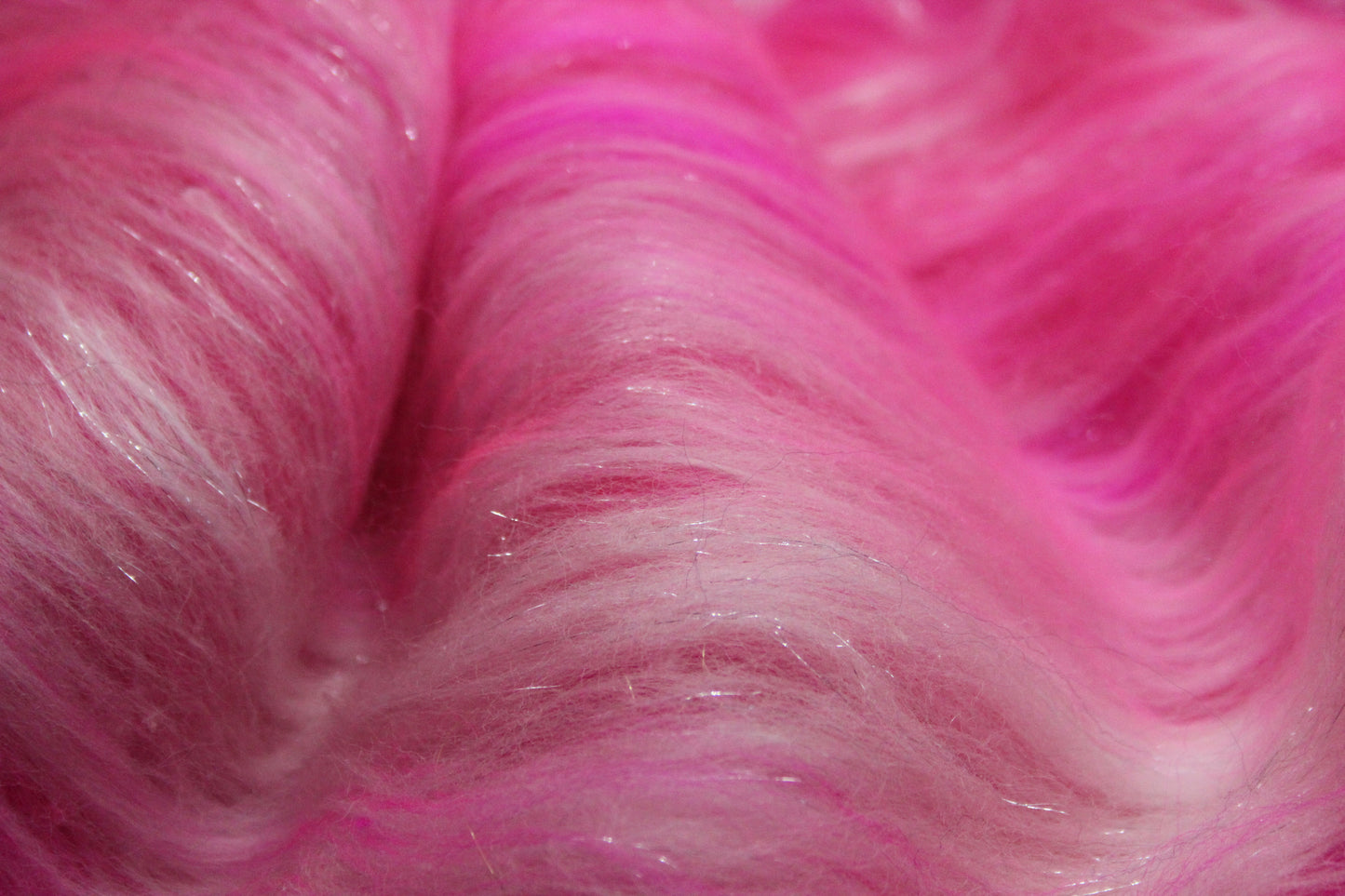 Merino Art Batt - Pink - 86 grams 3 oz - Wool for felting, spinning and weaving