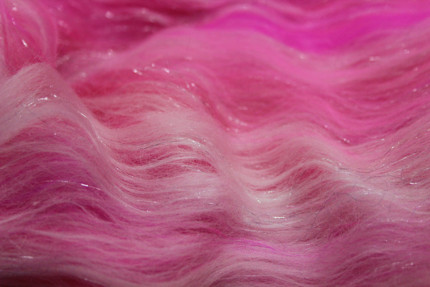 Merino Art Batt - Pink - 86 grams 3 oz - Wool for felting, spinning and weaving